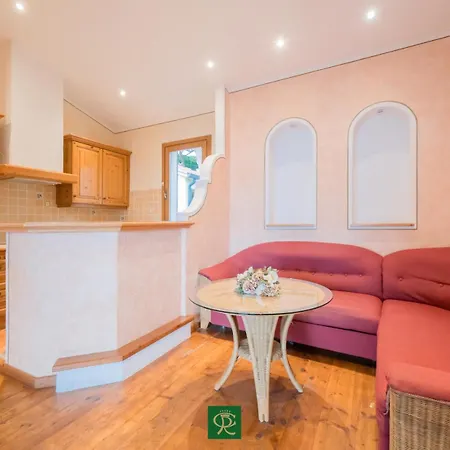 Tiziana فيلة Casa Morcone